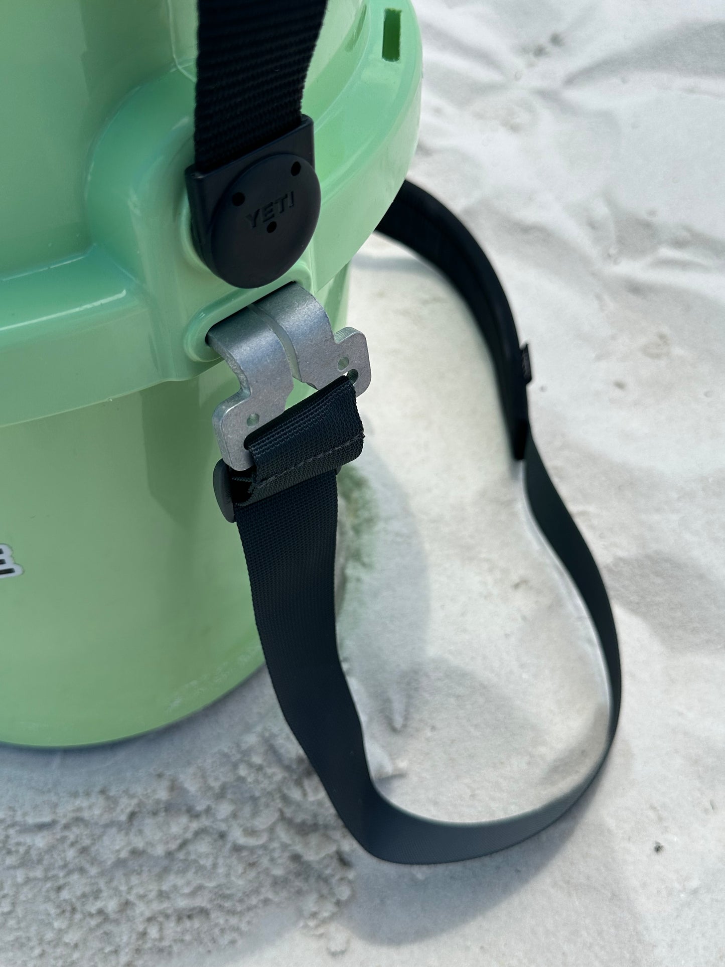 Shoulder Strap Bracket for YETI LoadOut Bucket