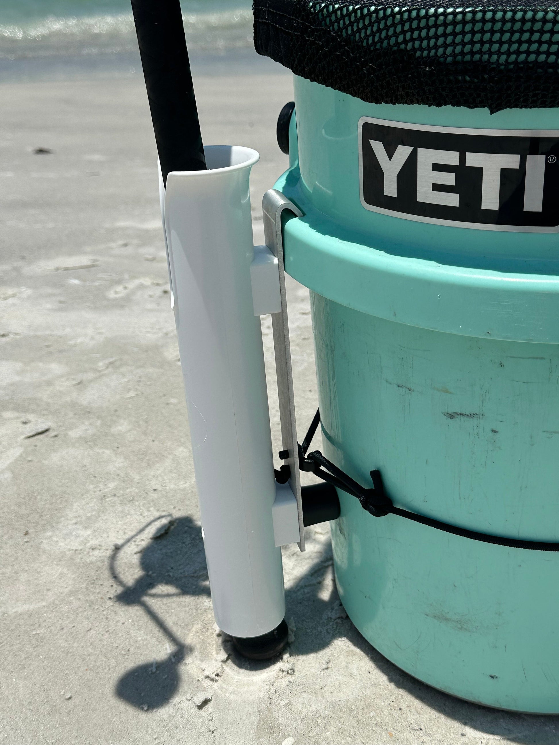 Single Fishing Rod Holder for YETI Loadout Bucket – Rod Rail Tackle