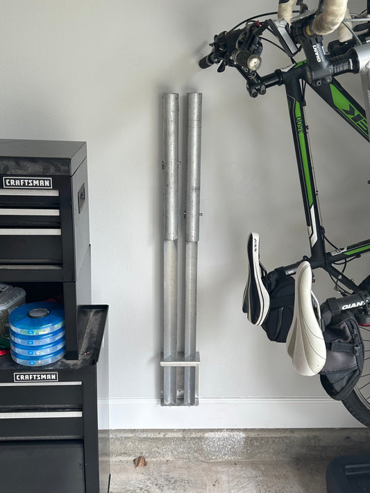 Double Sand Spike Wall Mount