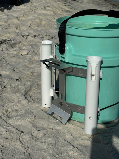 Sand Flea Rake Holder Accessory for YETI LoadOut Bucket Rod Holder